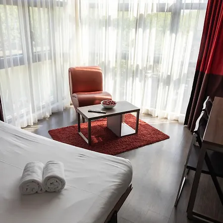 B&B Home Caen Centre Gare Exterior photo